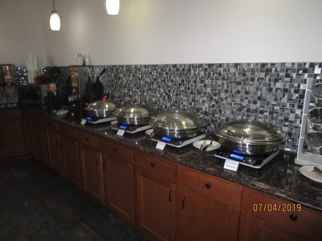 Wyndham Garden Kenosha Harborside主图