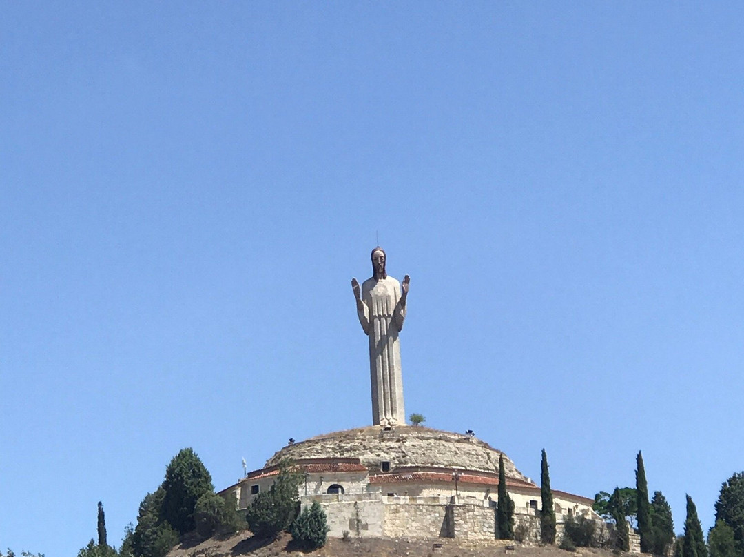 Cristo del Otero景点图片