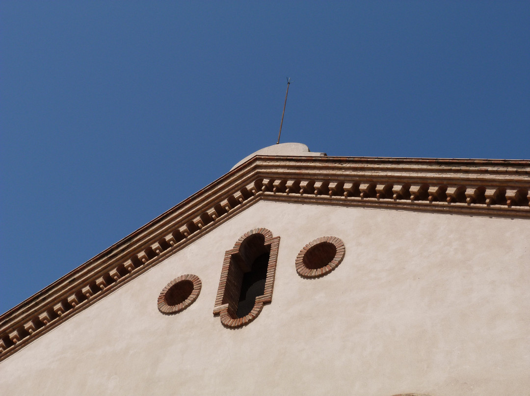 Celler Sindicat Agricola-Pira必去景点