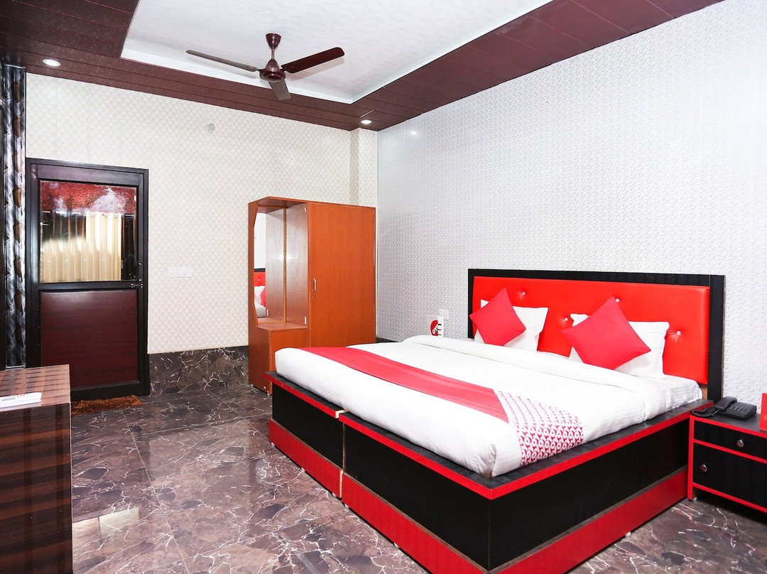 Yamkeshwar Mahadev Resort主图