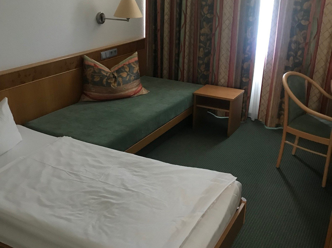 Landhotel Guenzburg主图