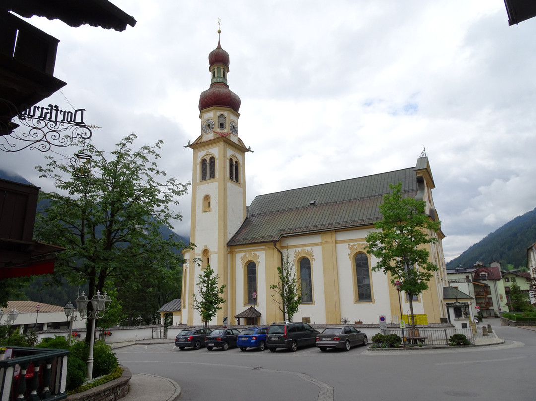 Pfarrkirche Fulpmes景点图片