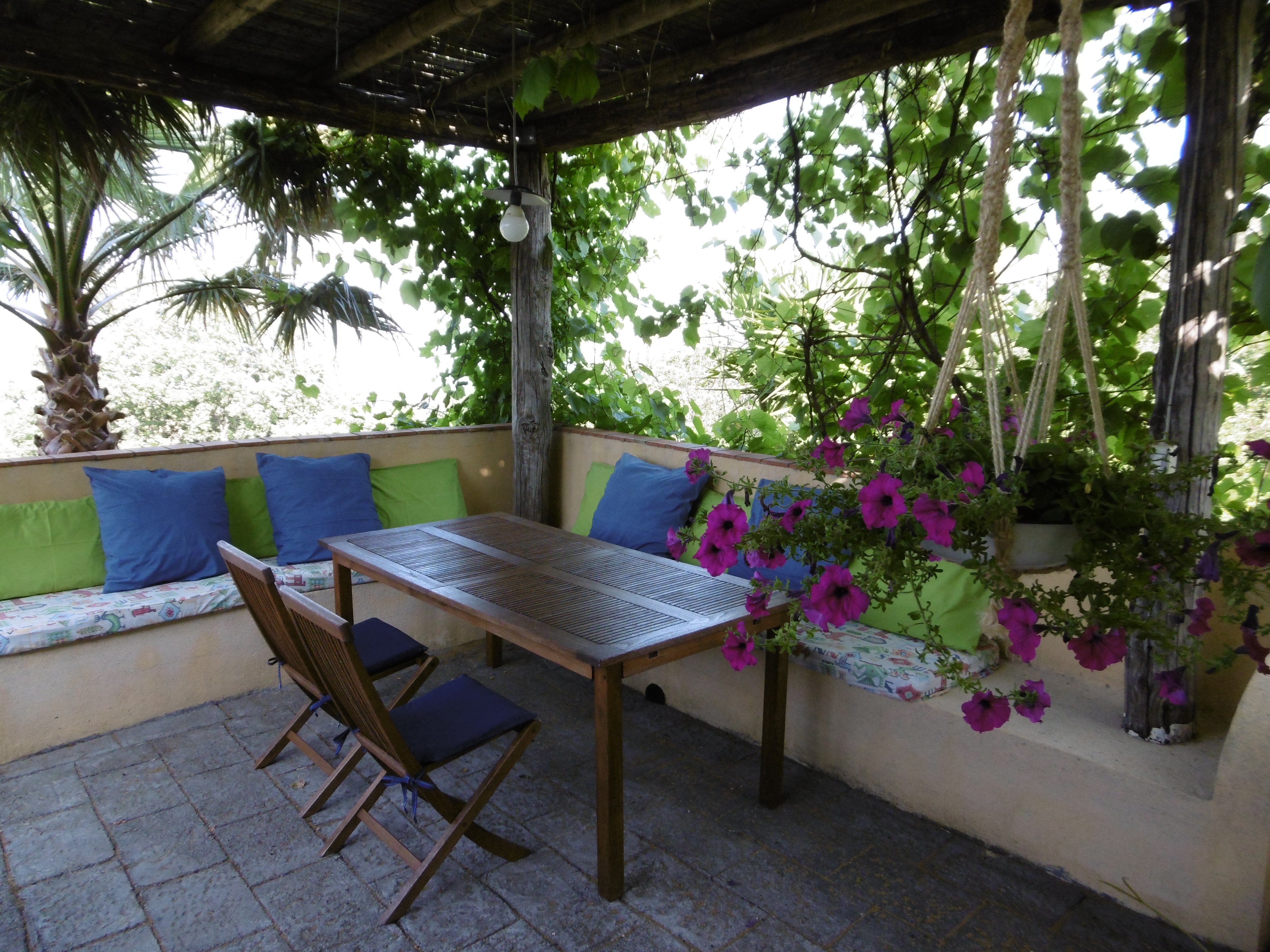 CASA GALLIDA di NAUD PATRICIA-官方