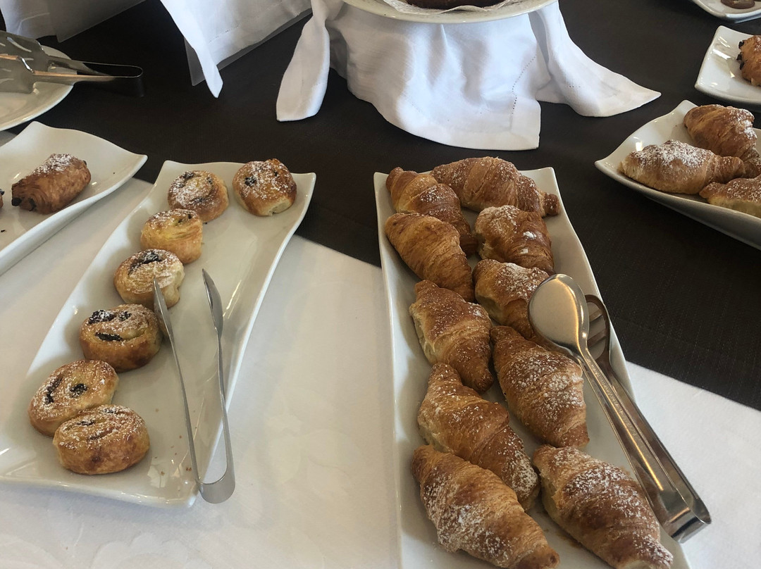 皮尔特尼尔度假酒店主图