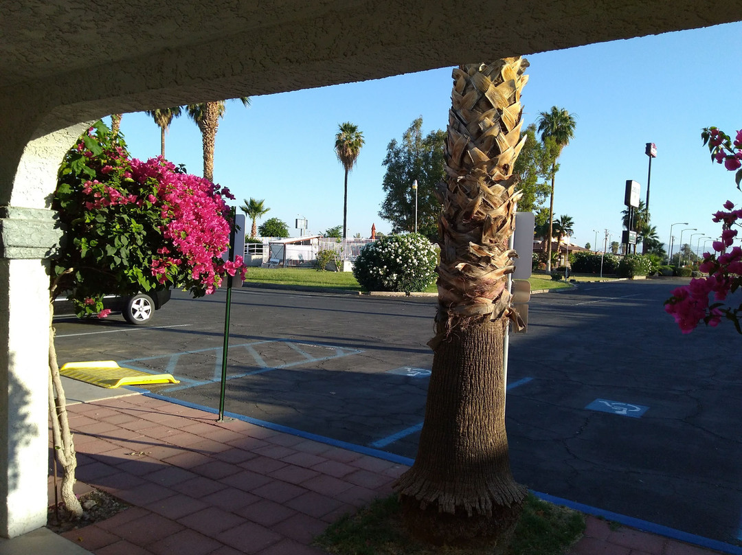 Emerald Inn Blythe主图