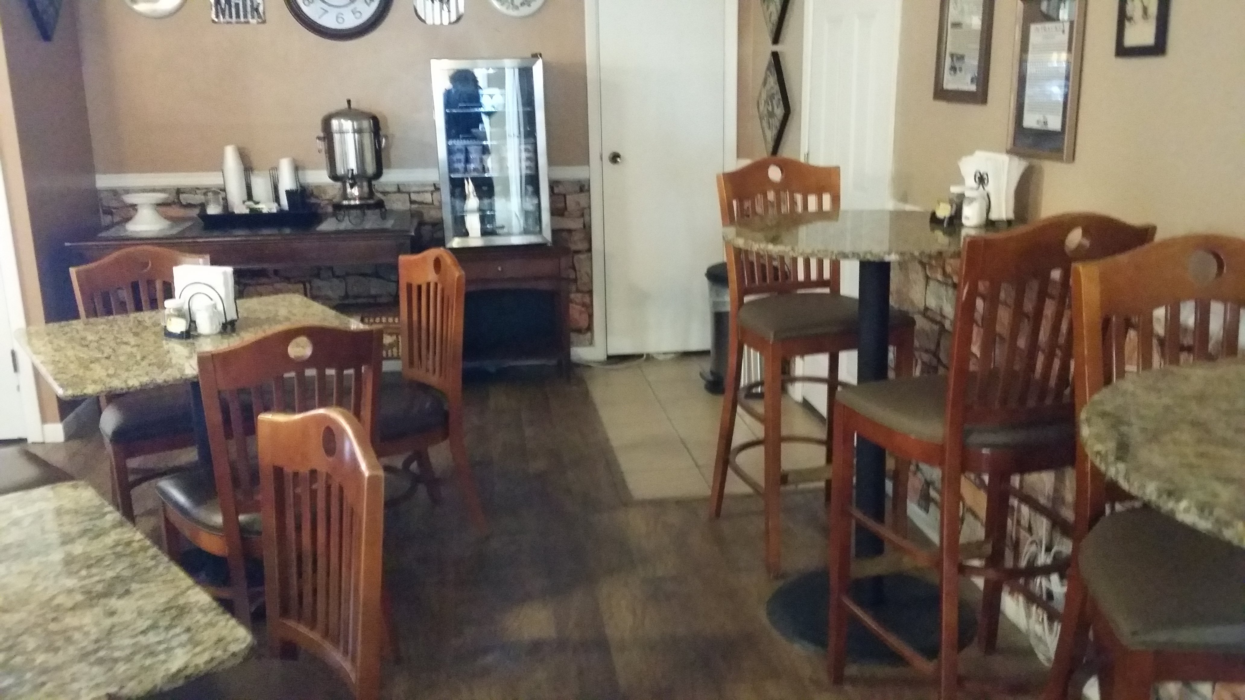 Kansas Country Inn-餐饮