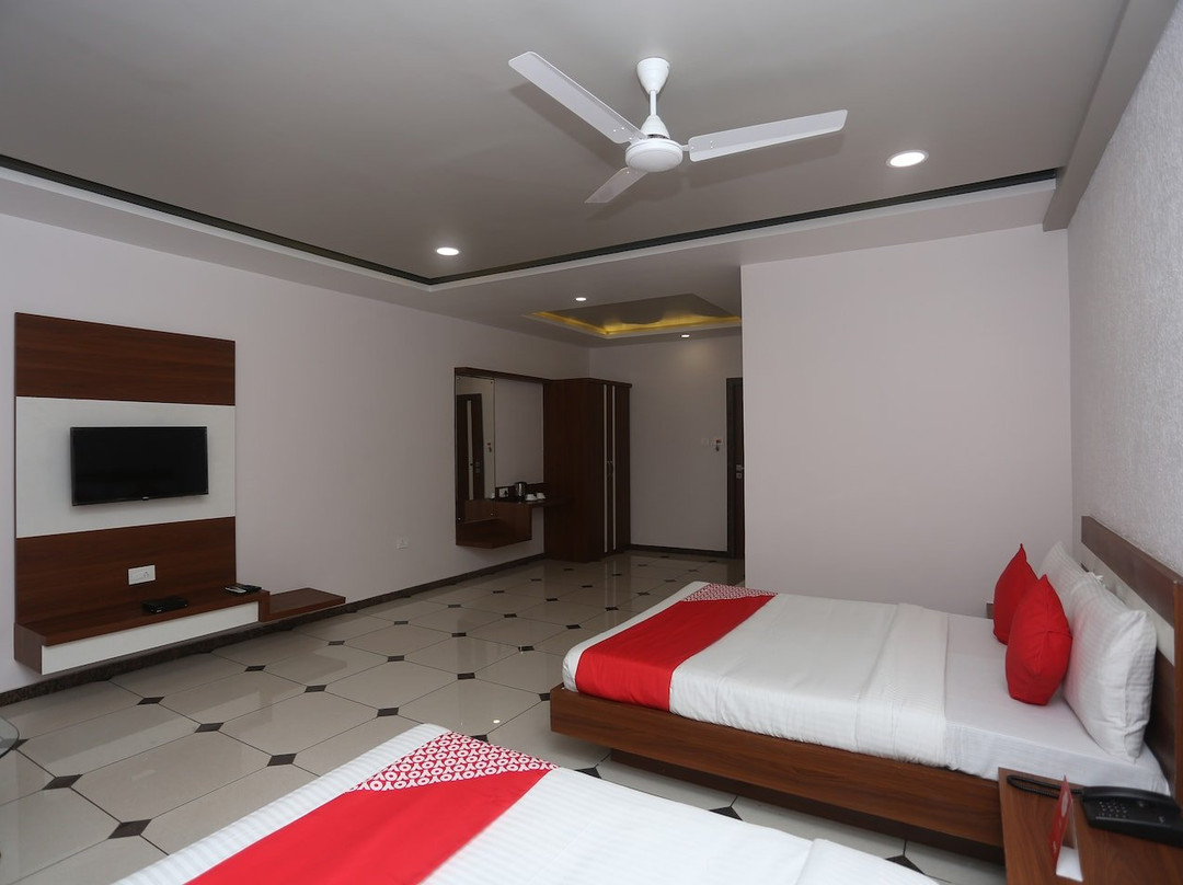 OYO 19312 Hotel Shiv Shakti主图