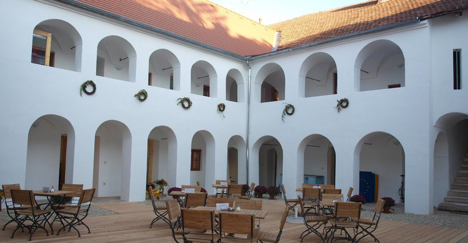 Hotel Eisenhuthaus主图