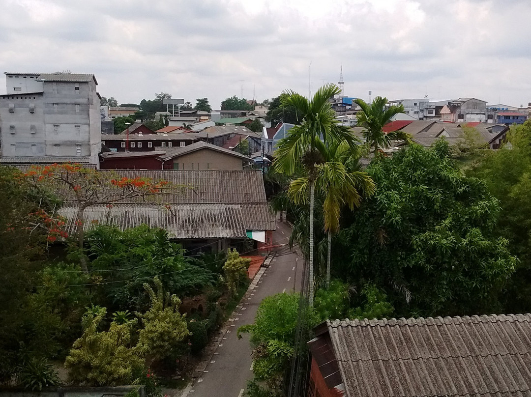 雷西登宾馆主图