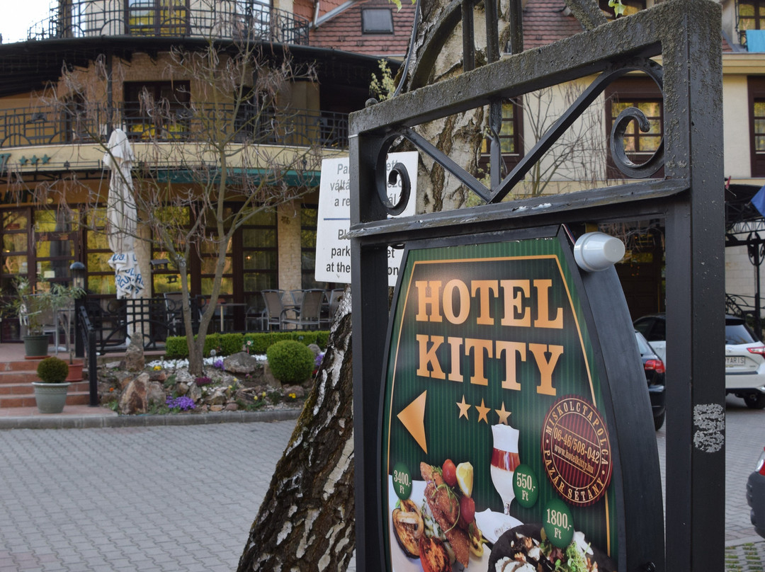 Hotel Kitty主图