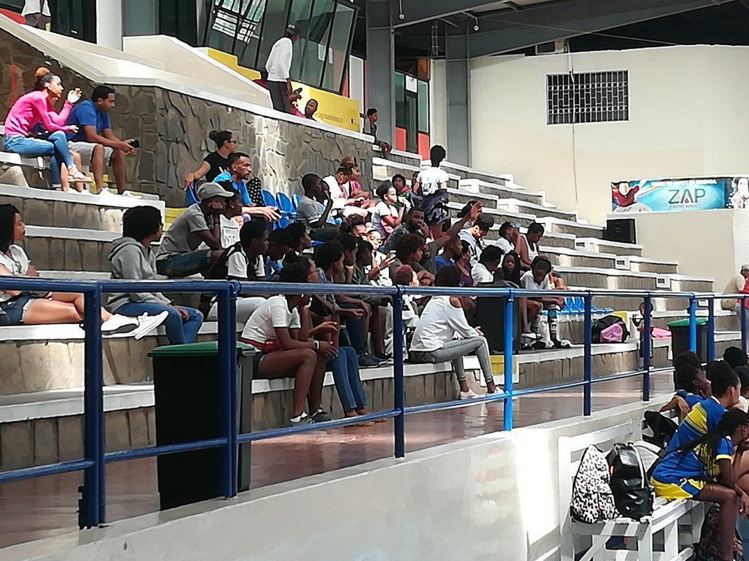 Gimno Desportivo Vavà Duarte-培亚必去景点