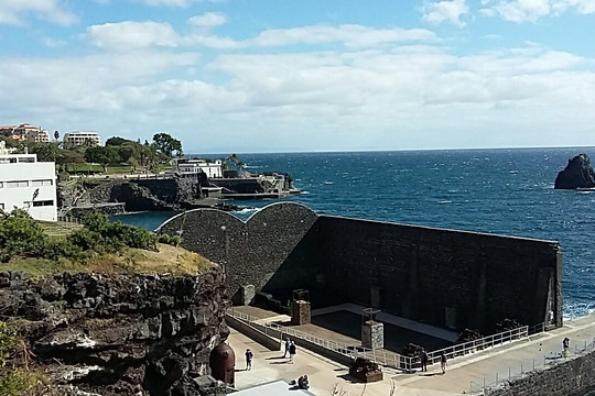 Cais do Carvao-沙尔必去景点