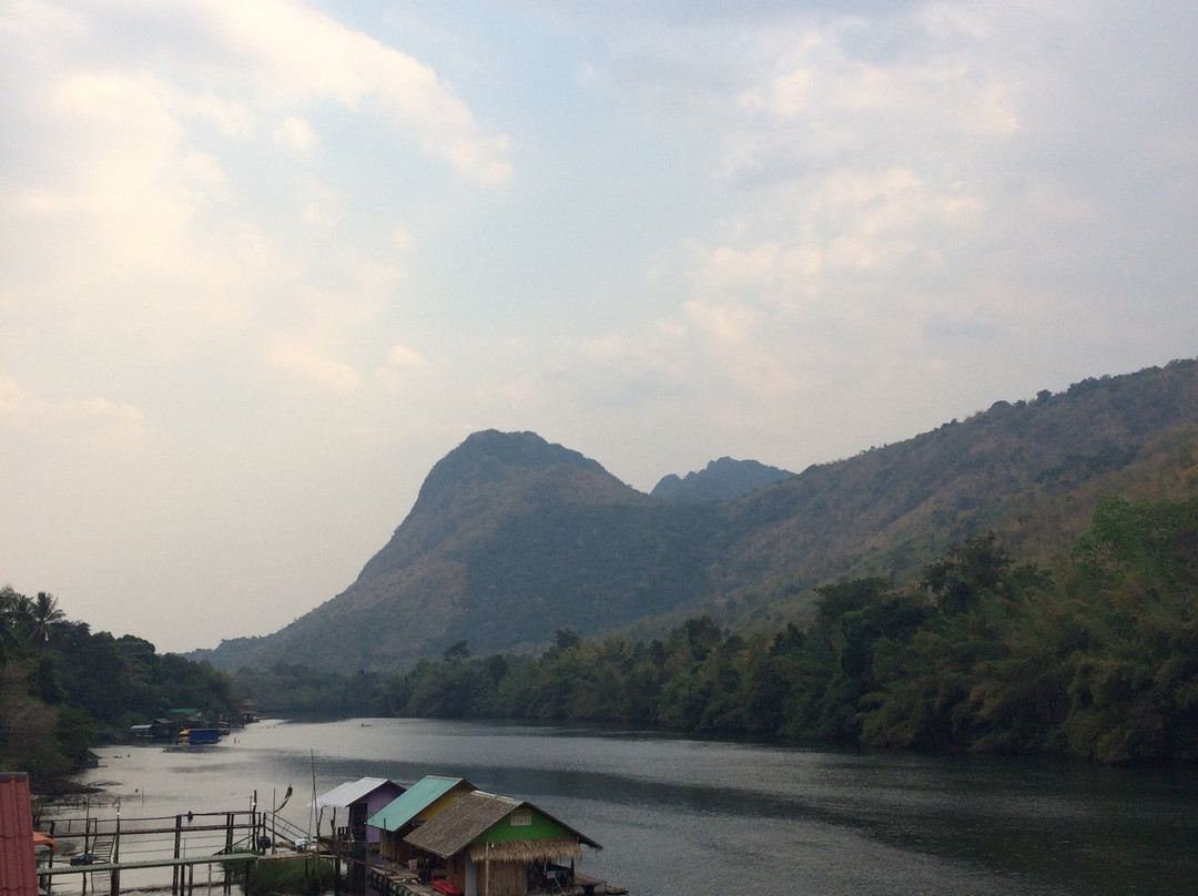 River Hill Side Resort主图