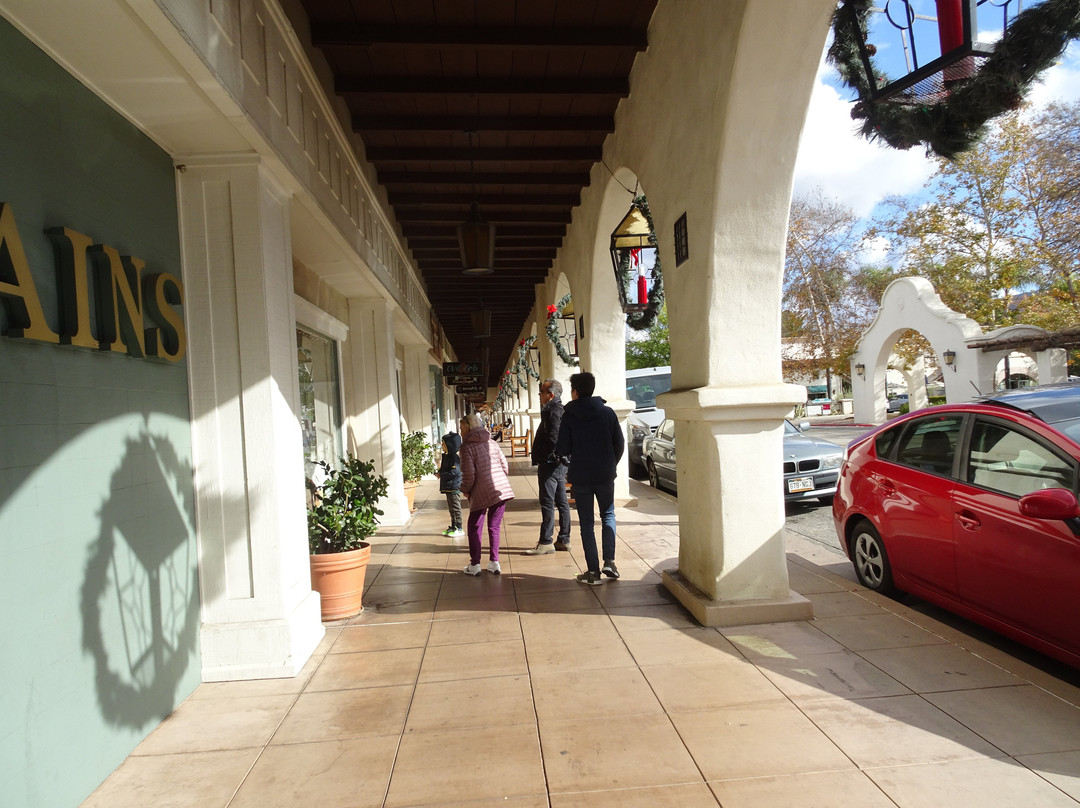 Rains-奥海必去景点