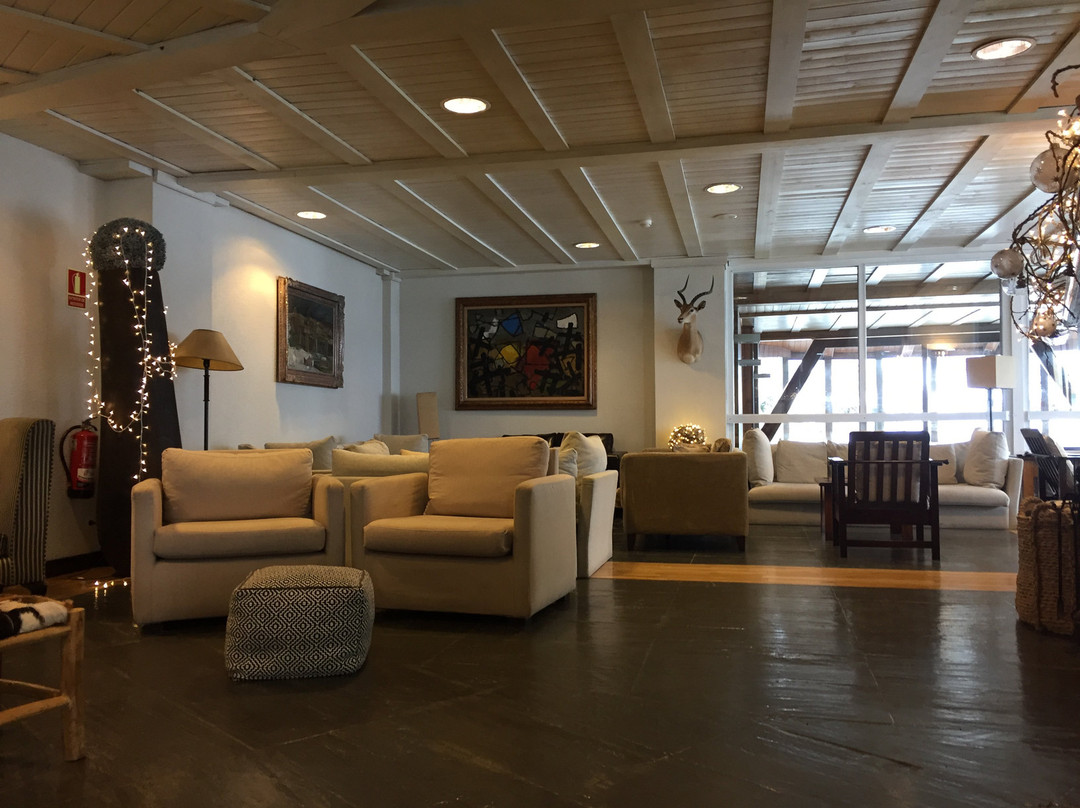 拉普拉塔拉斐尔酒店主图