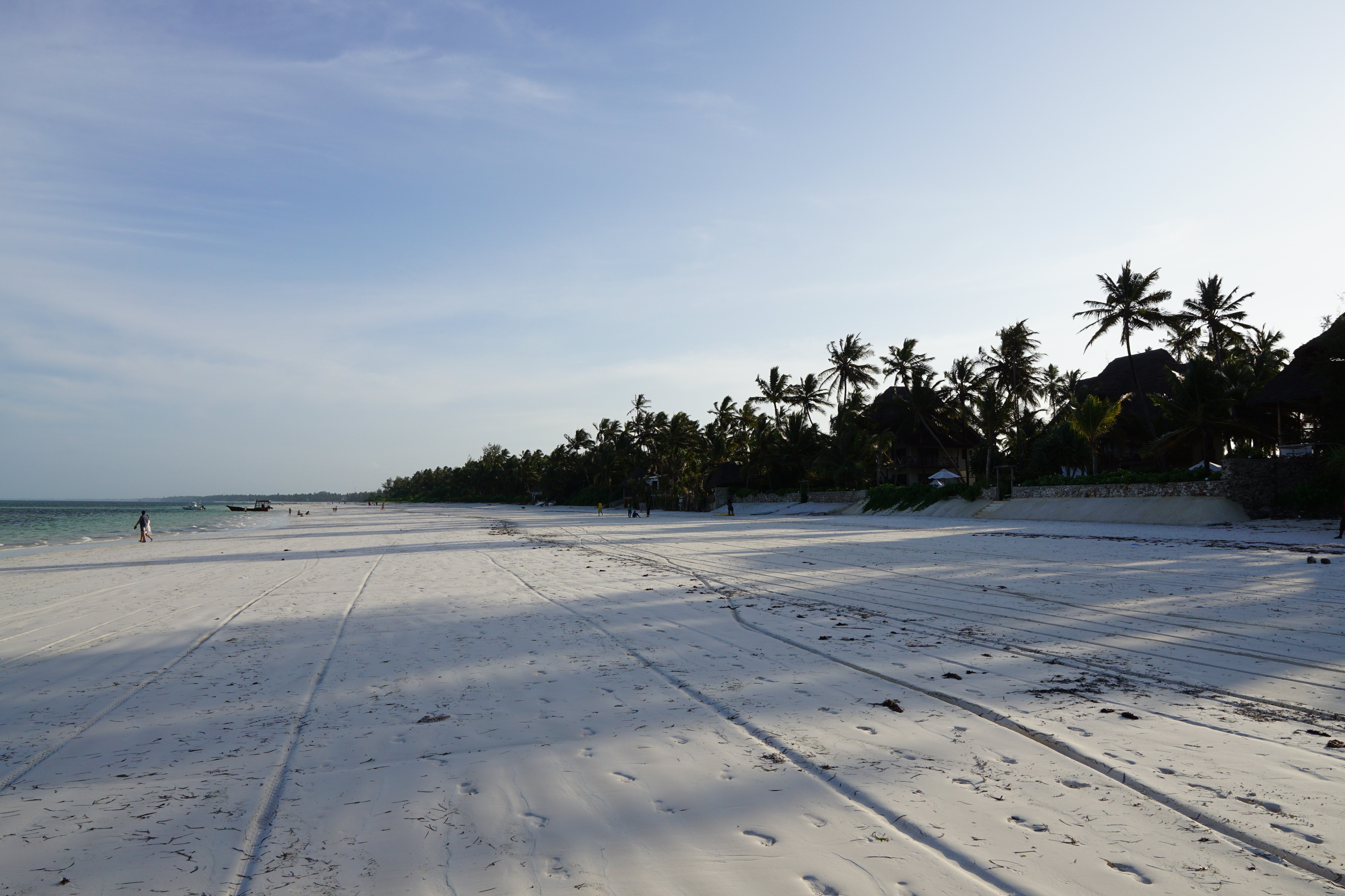 Miramont Retreat Zanzibar-泳池