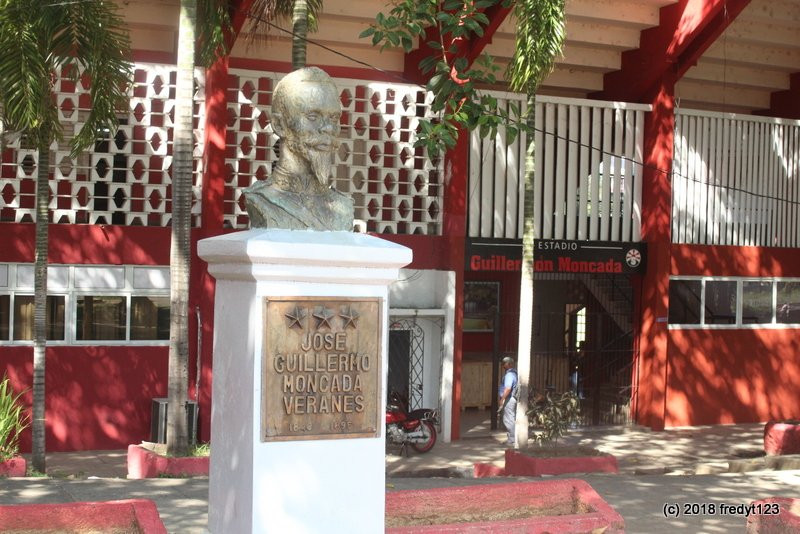 Estadio Guillermon Moncada景点图片