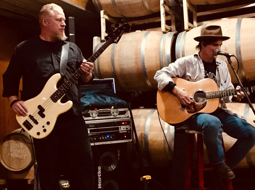 Singing Water Vineyards-Comfort必去景点