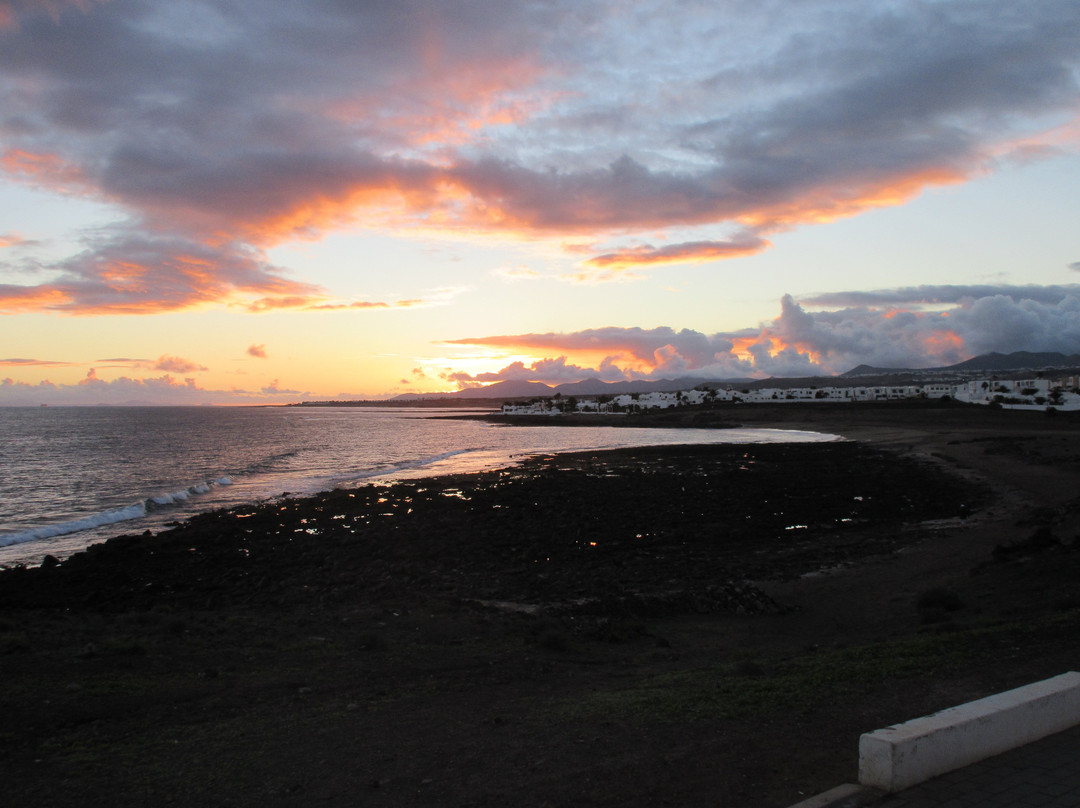 Playa De La Concha景点图片