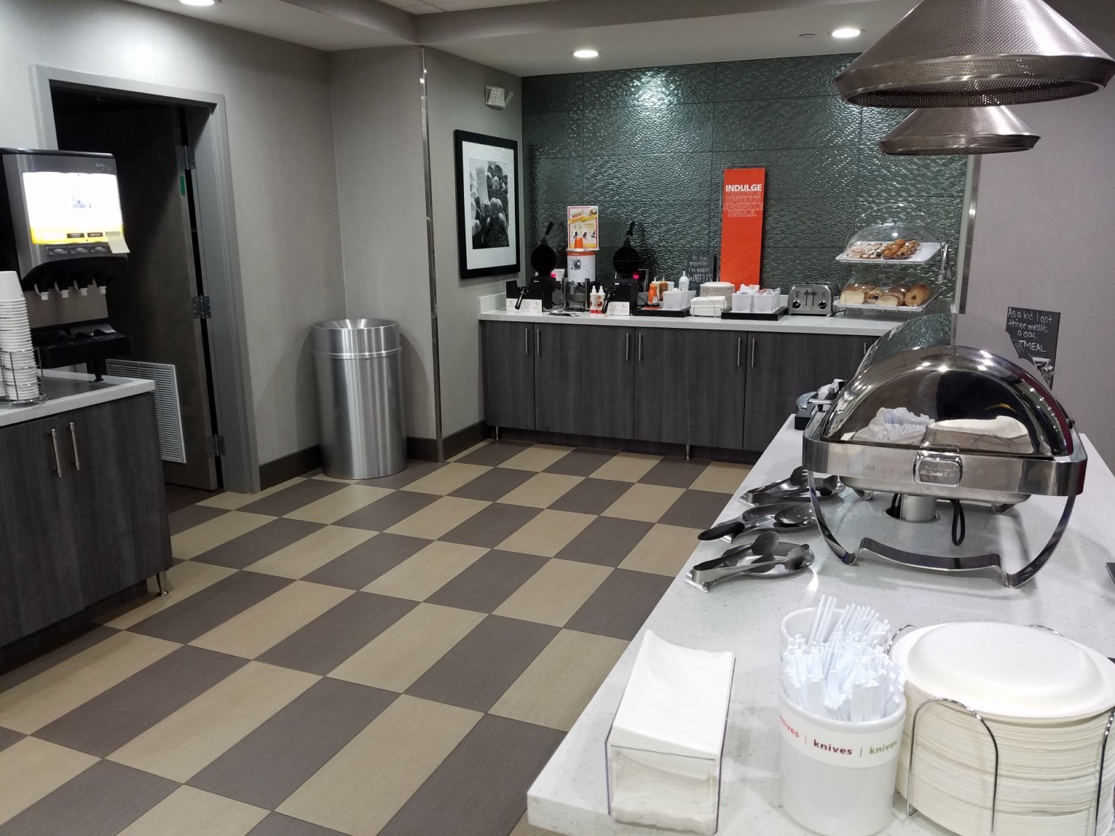 Hampton Inn & Suites Guthrie-餐饮