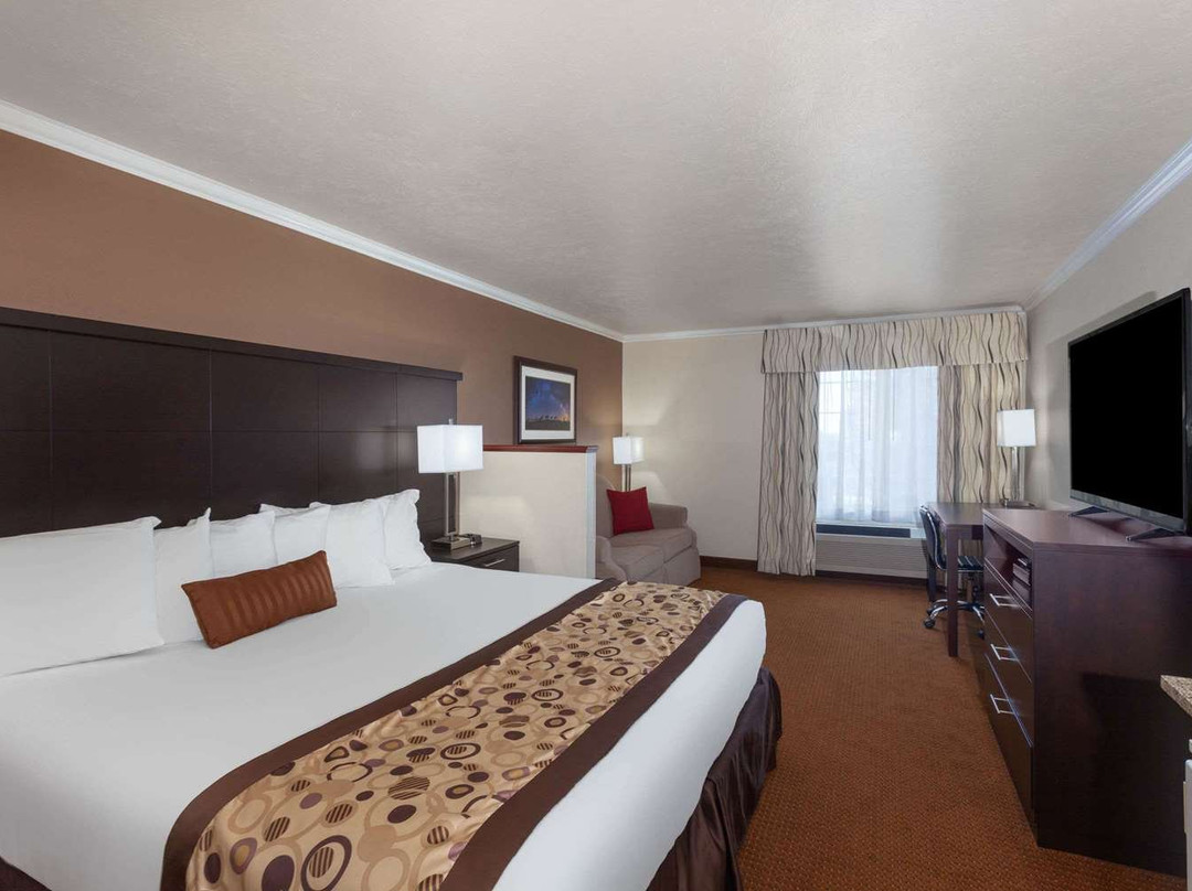 Ramada by Wyndham Moses Lake主图