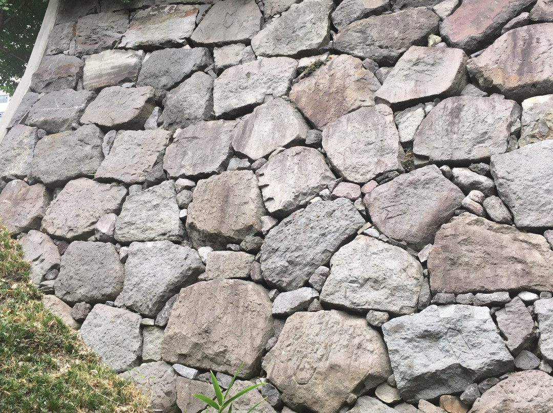 Edo Castle Stone-walled Moat-Kasumigaseki必去景点