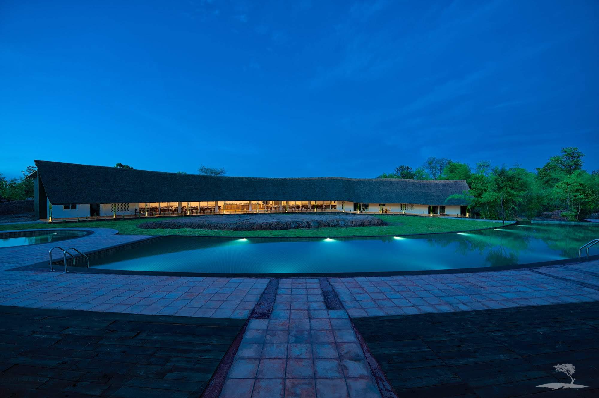 Red Earth Tadoba-官方