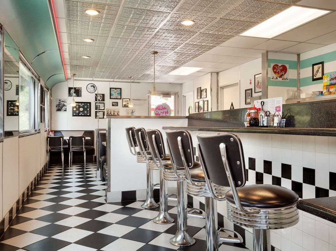 邓斯缪尔Travelodge by Wyndham酒店主图