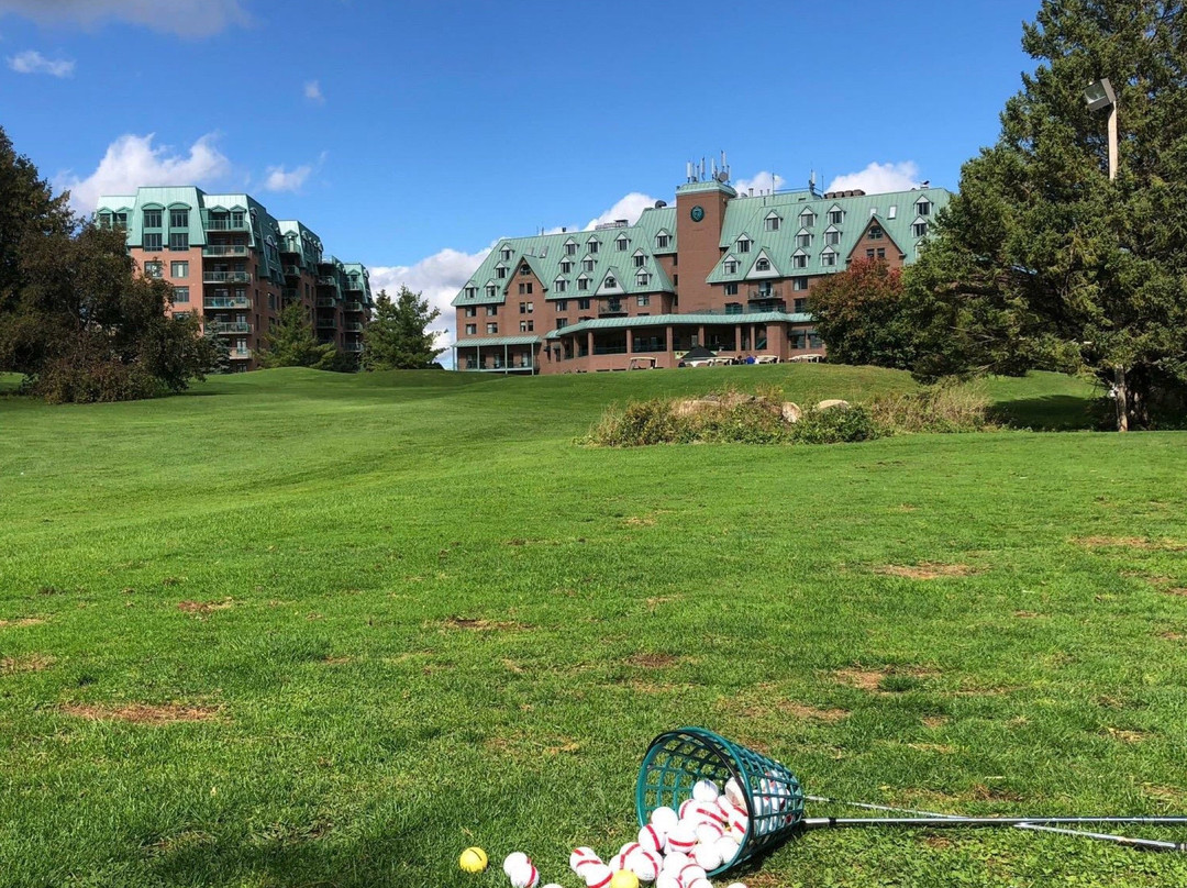 Chateau Cartier Golf Course-加蒂诺必去景点
