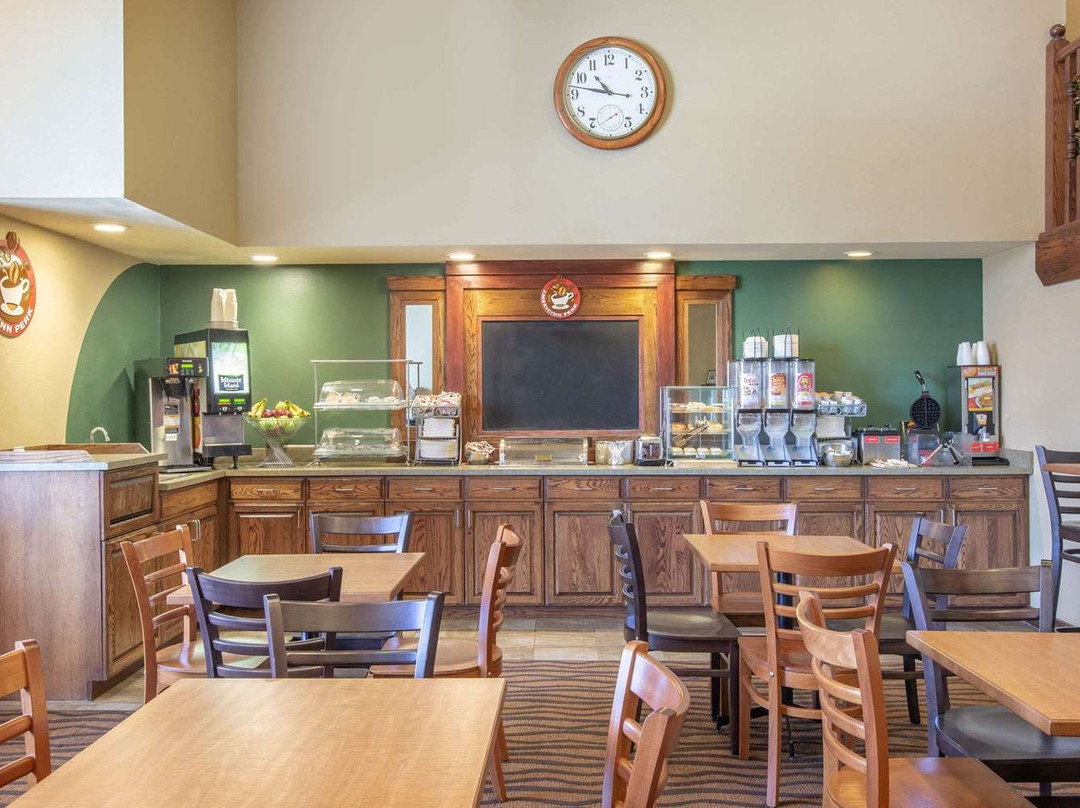 AmericInn Ottumwa主图