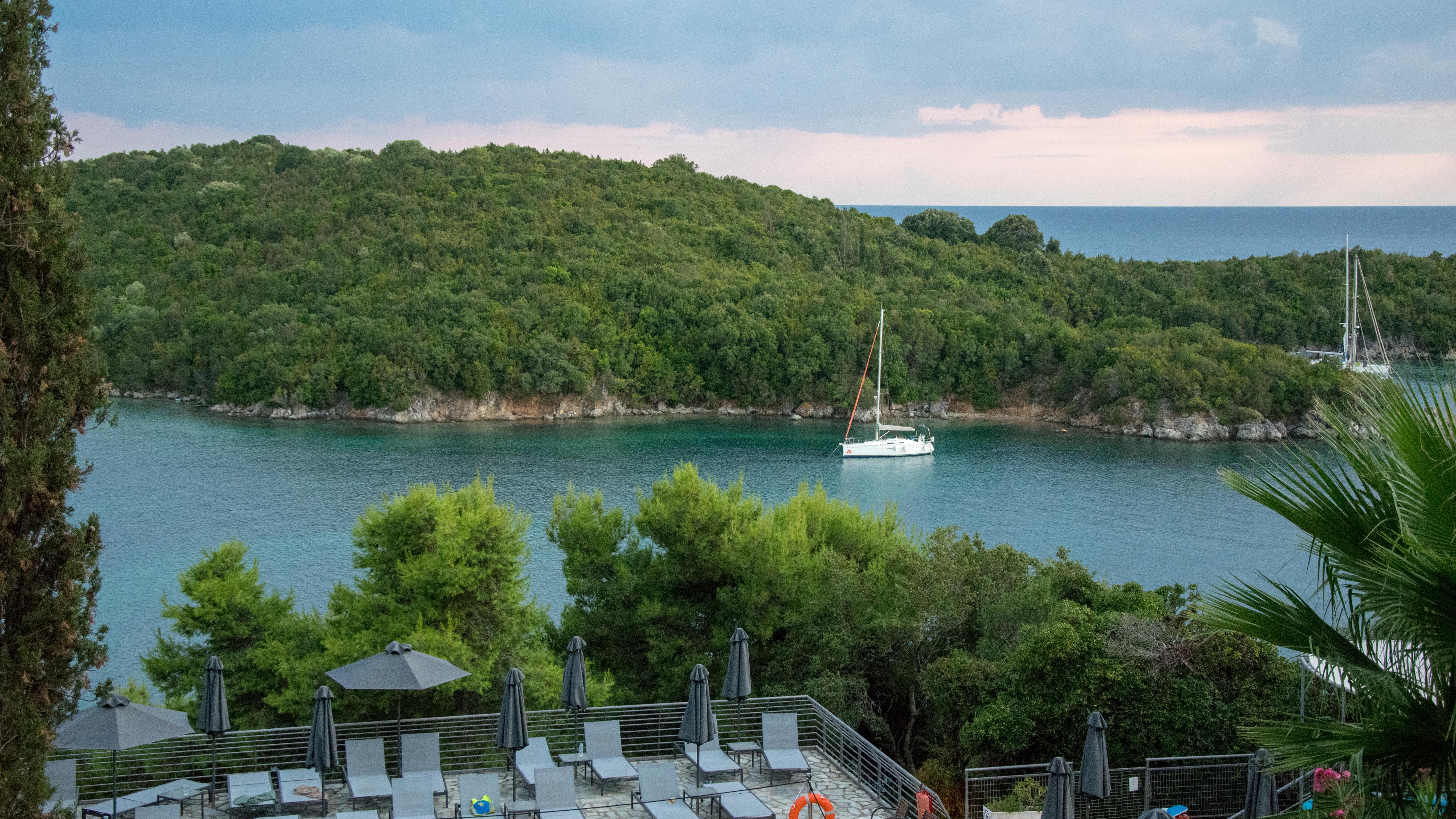 Sivota Retreat - powered by Playitas-泳池