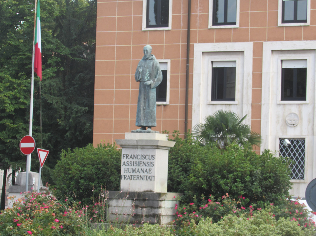 Statua di San Francesco d'Assisi景点图片