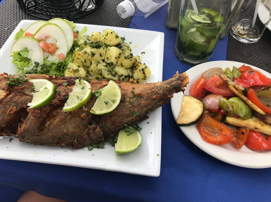 Kahuna's Restaurant and Bar