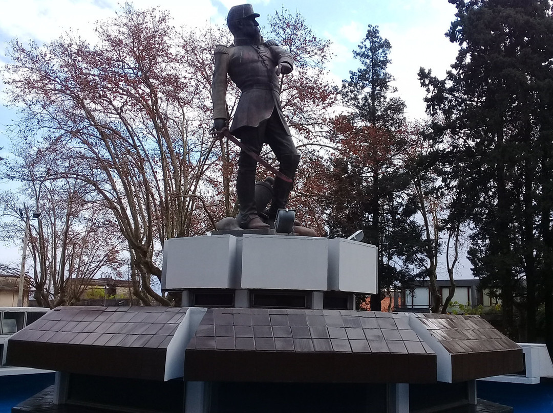 Mausoleo del General Leandro Gomez-Paysandu必去景点