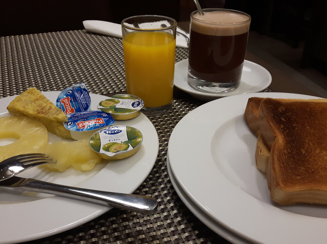 Hotel Sercotel Portales主图