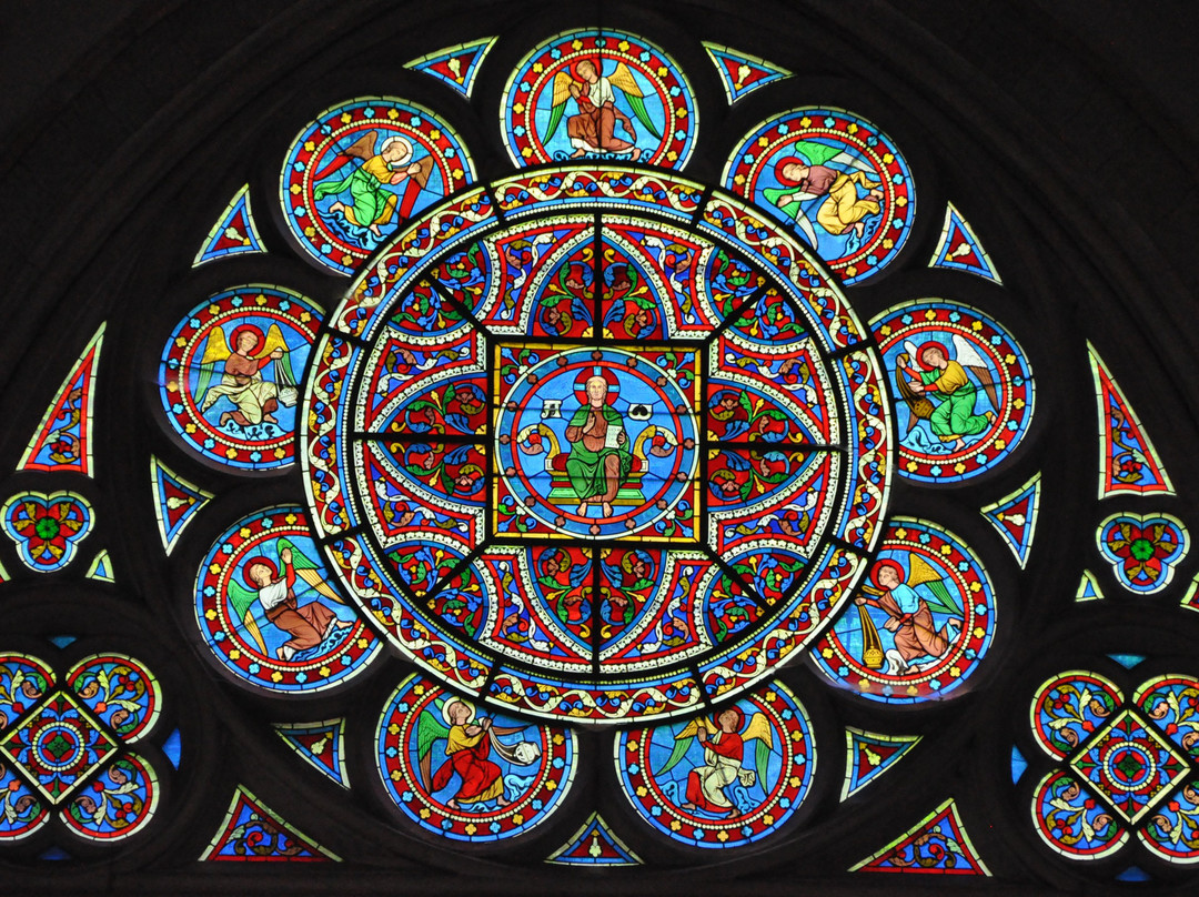 Collégiale Saint-Anatoile景点图片