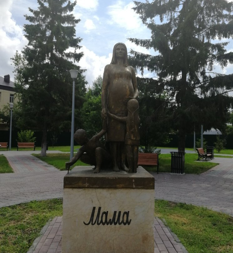 Monument Mother-秋明必去景点