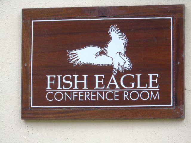 纳瓦沙湖乡村俱乐部主图