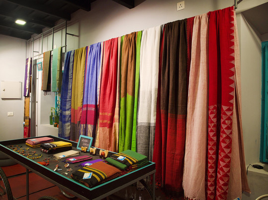 Niram Neela-Vazhuthacaud必去景点