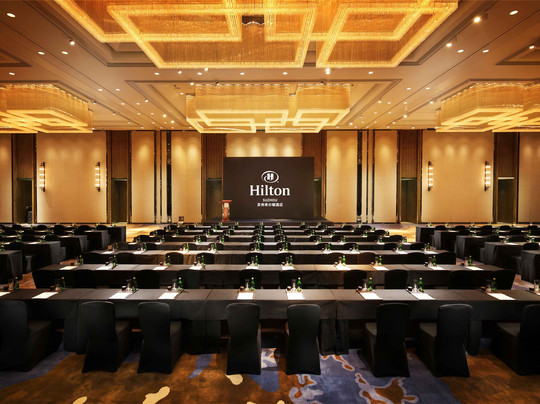 苏州希尔顿酒店主图