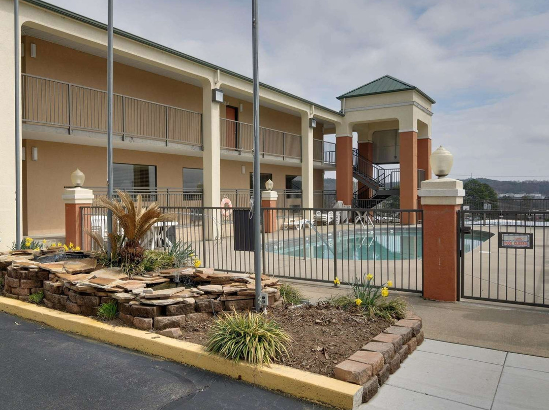 Quality Inn & Suites主图