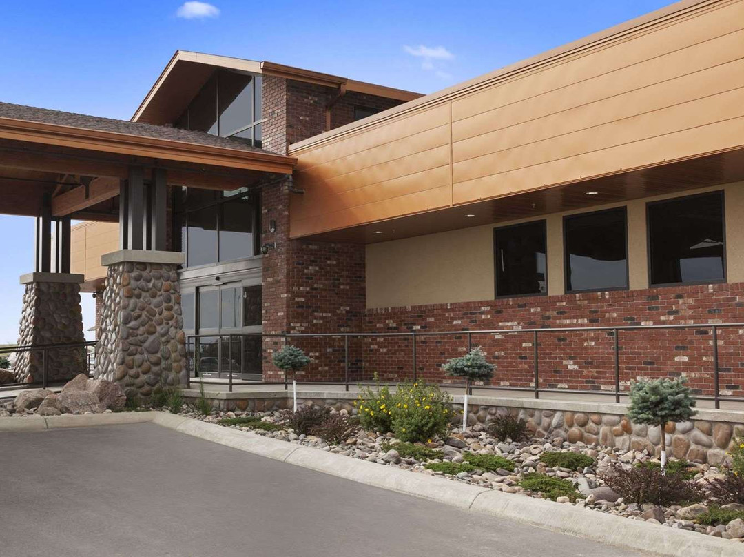 Super 8 by Wyndham Conrad主图