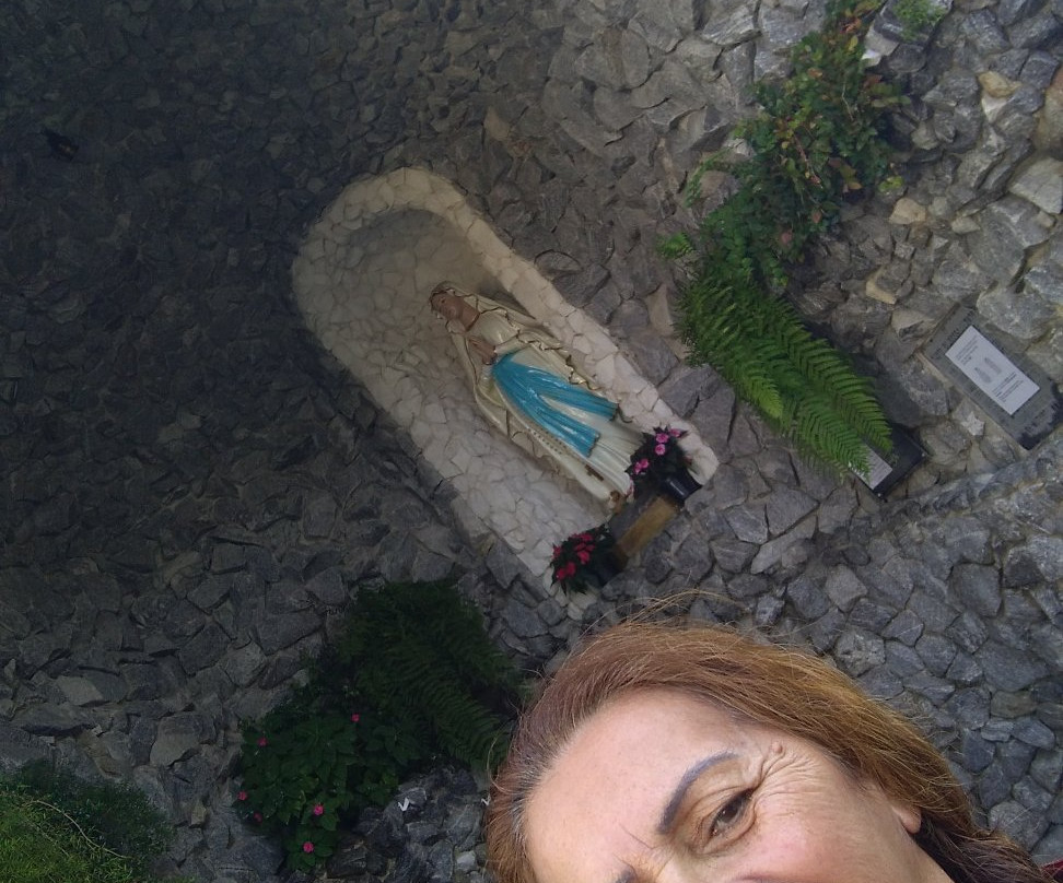 Gruta Nossa Senhora de Lourdes-瓜拉廷格塔必去景点