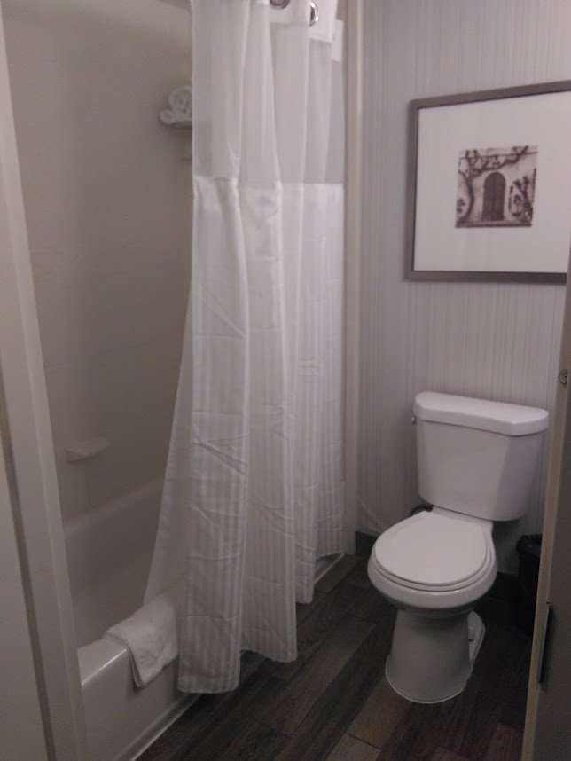 哥伦布/格罗夫城希尔顿花园酒店-浴室