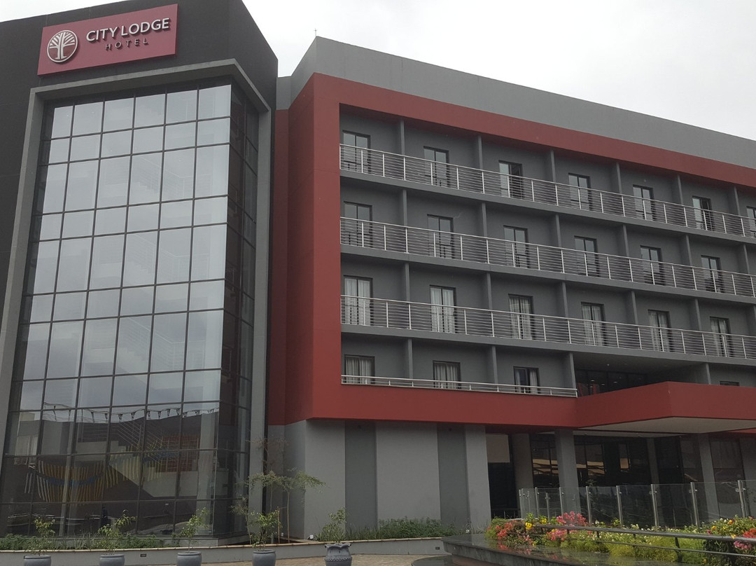 Holiday Inn Nairobi Two Rivers Mall By IHG主图