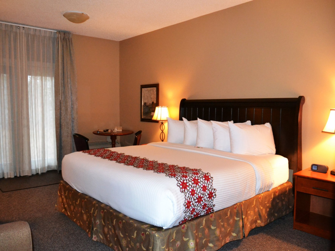 Rimbey酒店住宿-Village Creek Country Inn