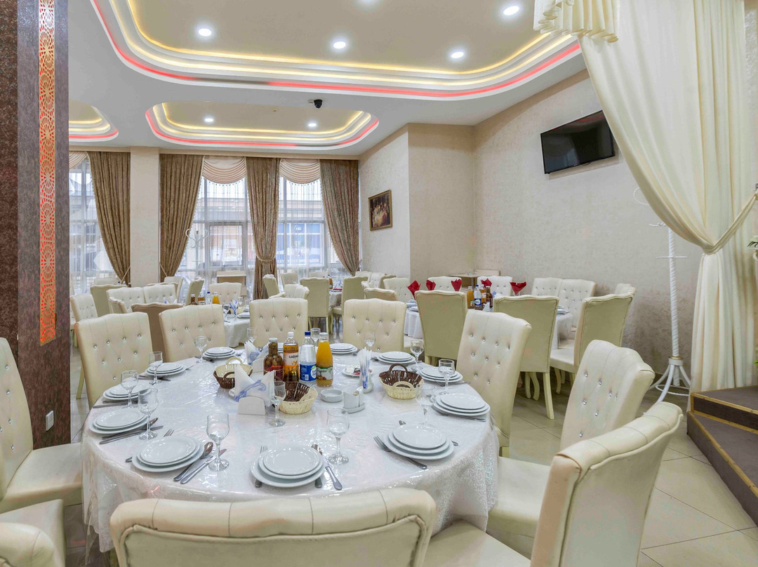 Starway Hotel主图