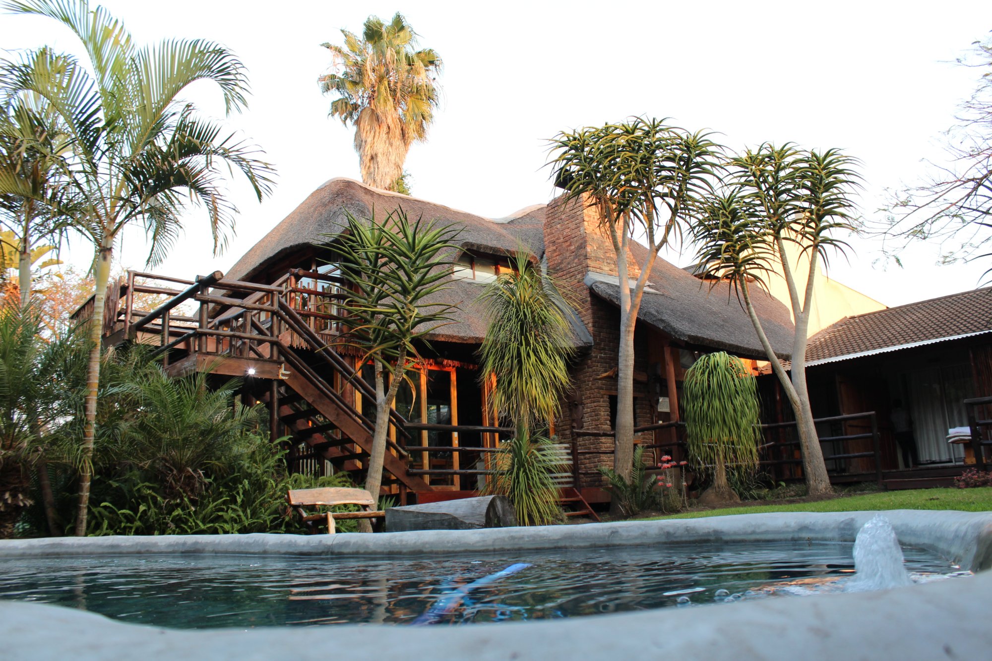 Tidewaters River Lodge-官方