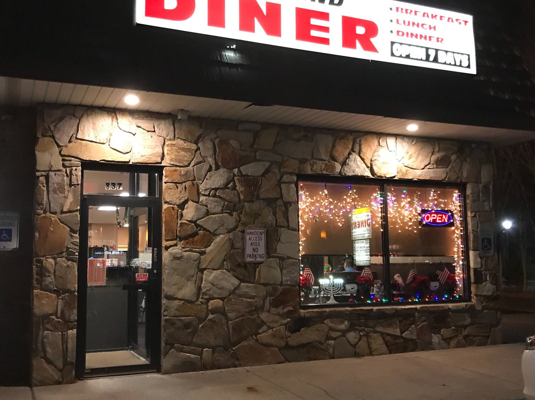 Upton餐馆和美食-Mid Island Diner