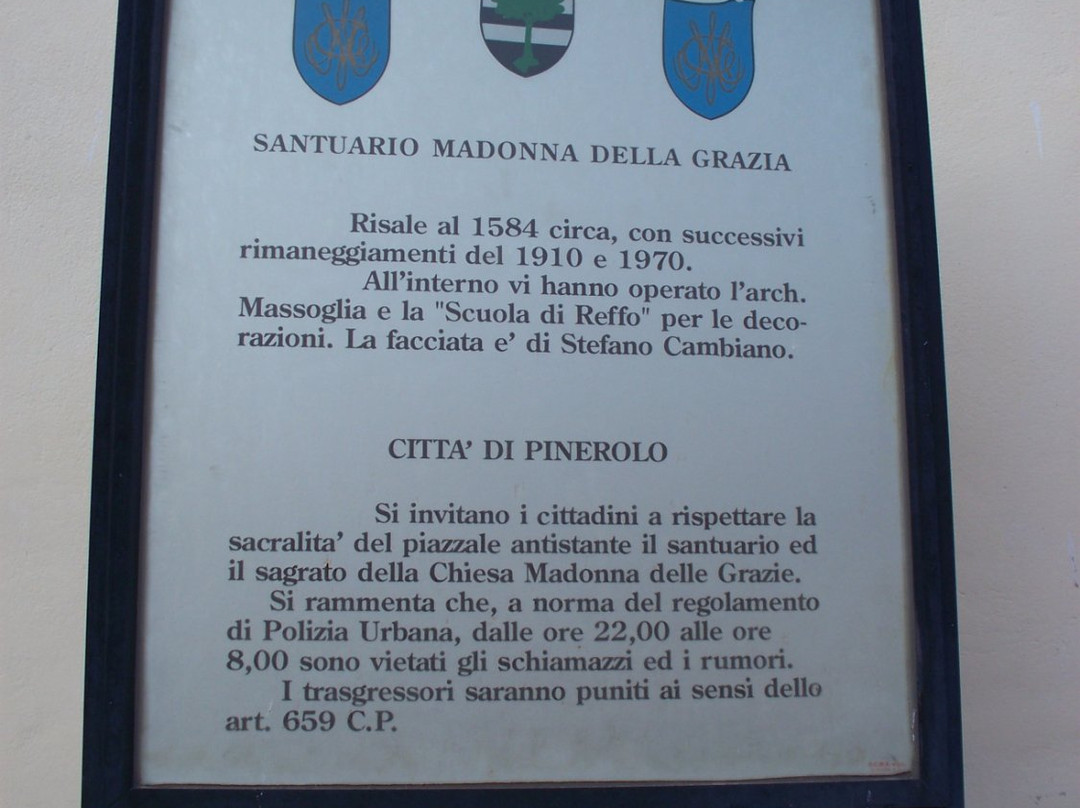 Santuario della Madre della Divina Grazia景点图片